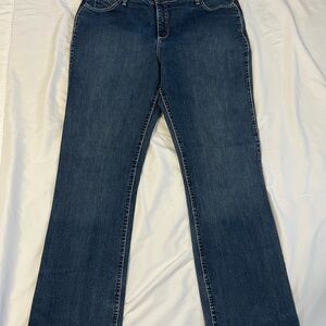 Wrangler Women's Dark Blue Boot Cut Q-Baby Jeans Size 20/34